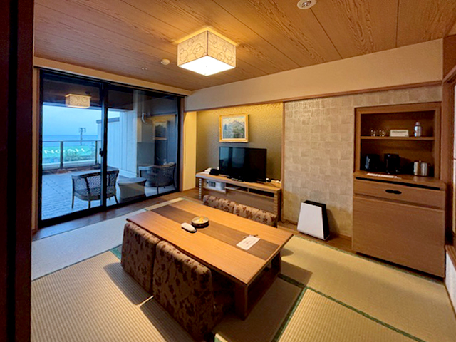 ホテル三日月富士見亭